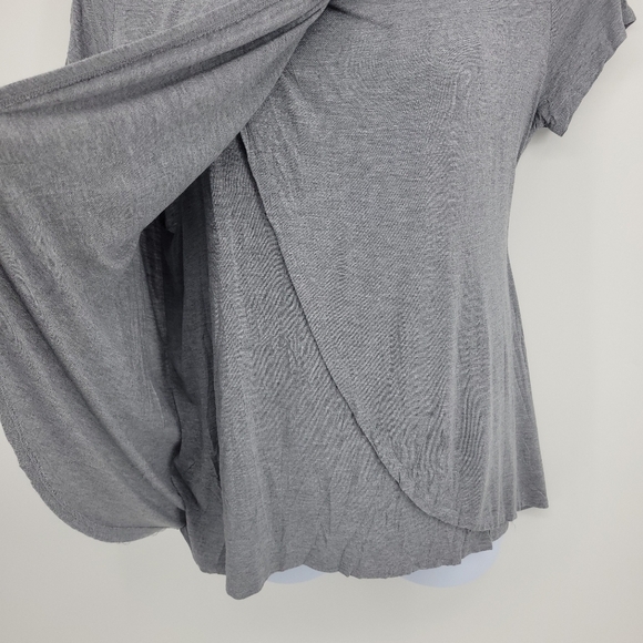 a:glow Gray Short-sleeve maternity shirt - Picture 7 of 12